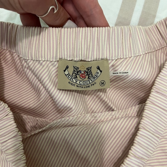 Juicy Couture Skirt - Picture 2 of 2